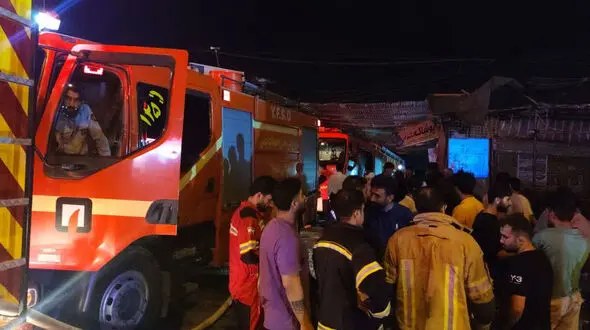 آتش سوزی 6 غرفه در جمعه بازار نابسامان یاسوج / حادثه خسارات جانی نداشت