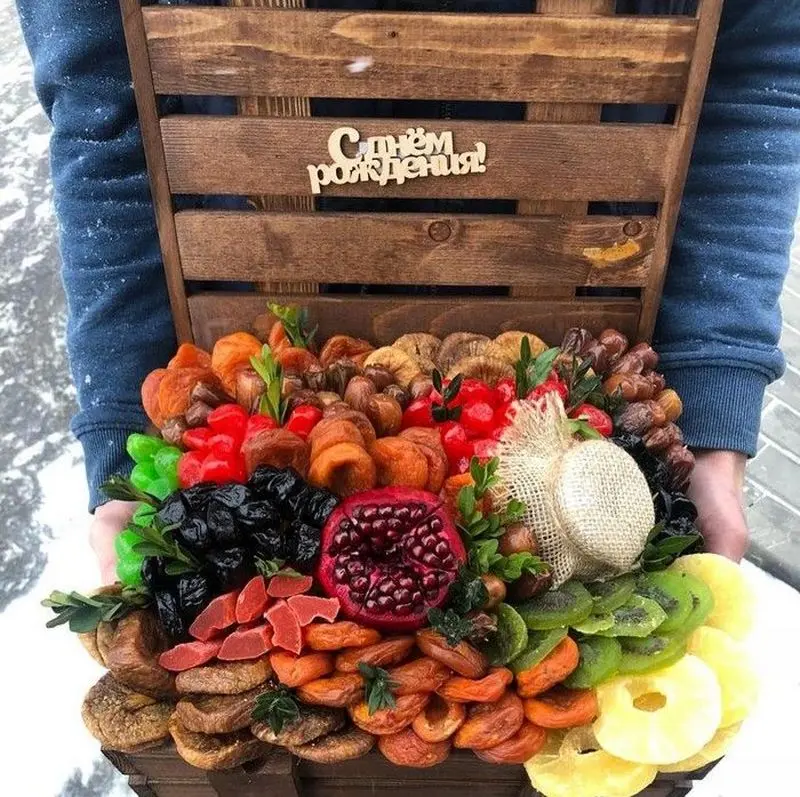 تزیین آجیل، میوه خشک و خشکبار عروس برای نوروز 1405