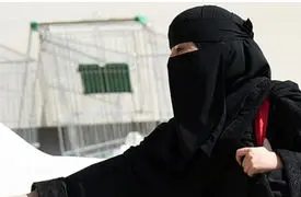 دختر جوان فیلم آزار غیر اخلاقی به دست راننده تاکسی  را منتشر کرد+ فیلم را ببینید