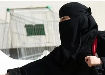 دختر جوان فیلم آزار غیر اخلاقی به دست راننده تاکسی  را منتشر کرد+ فیلم را ببینید