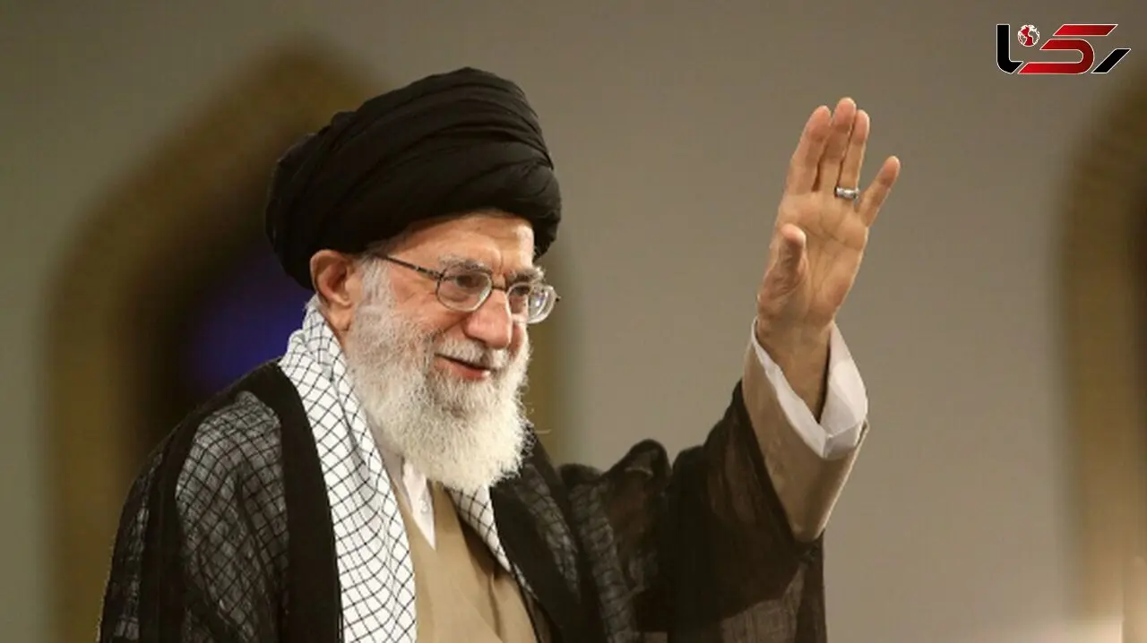 فیلم  خطبه عقد خواندن رهبری انقلاب برای عروس و داماد  2  جیرفتی در حضور سردار سلیمانی