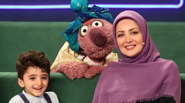 وقتی جناب خان برای شیلا خداداد هندی می خواند +فیلم