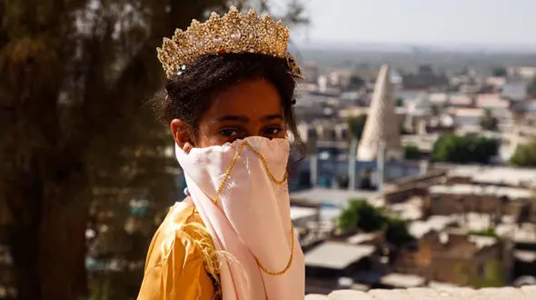 دختر سرطانی چگونه ملکه قلعه شوش شد؟ + فیلم گفتگوی دردناک درباره آرزوهای بچه های سرطانی