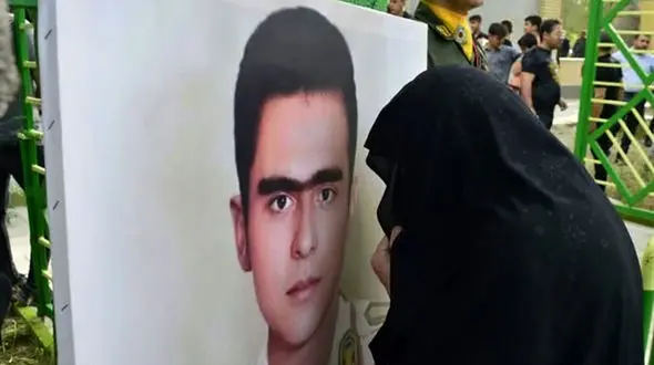 پرواز در آسمان بهشت / حرف های مادر سرباز شهید ناصر حیدری دژ + عکس