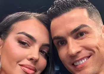 وقتی فرزند پنجم رونالدو به دنیا اومد: خانه‌ی شیرین، جورجینا و دختربچه با ما هستند، اکنون زمان آن رسیده است که...+عکس