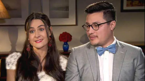 این دختر امریکایی هر ماه در یک کشور عروسی می کرد / 12 کشور در یک سال! +عکس