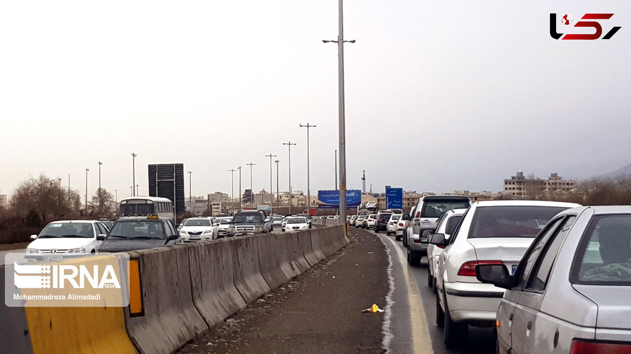 ترافیک سنگین در آزادراه های البرز/ جاده چالوس همچنان مسدود است