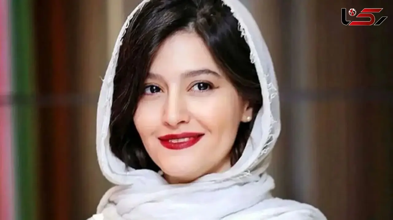 فیلم /  نگاهی به چیدمان شیک و رویایی اتاق زیرشیروانی پردیس احمدیه /  از شمع‌آرایی شاعرانه تا سگ خانگی ملوسش