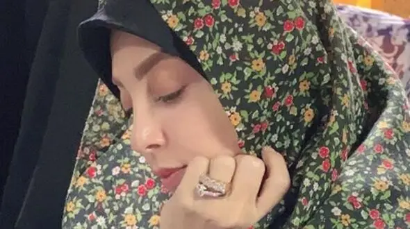 فیلم / ژیلا صادقی : در زندگیم فرصت مادر شدن را برای همیشه از داست دادم / اشک های ژیلا صادقی جلوی دوربین !