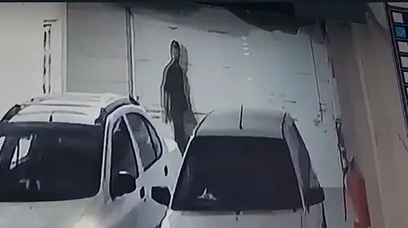 فیلم لحظه سرقت خونسردانه ! / این دزدان را می شناسید !