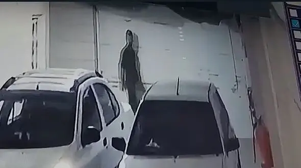 فیلم لحظه سرقت خونسردانه ! / این دزدان را می شناسید !