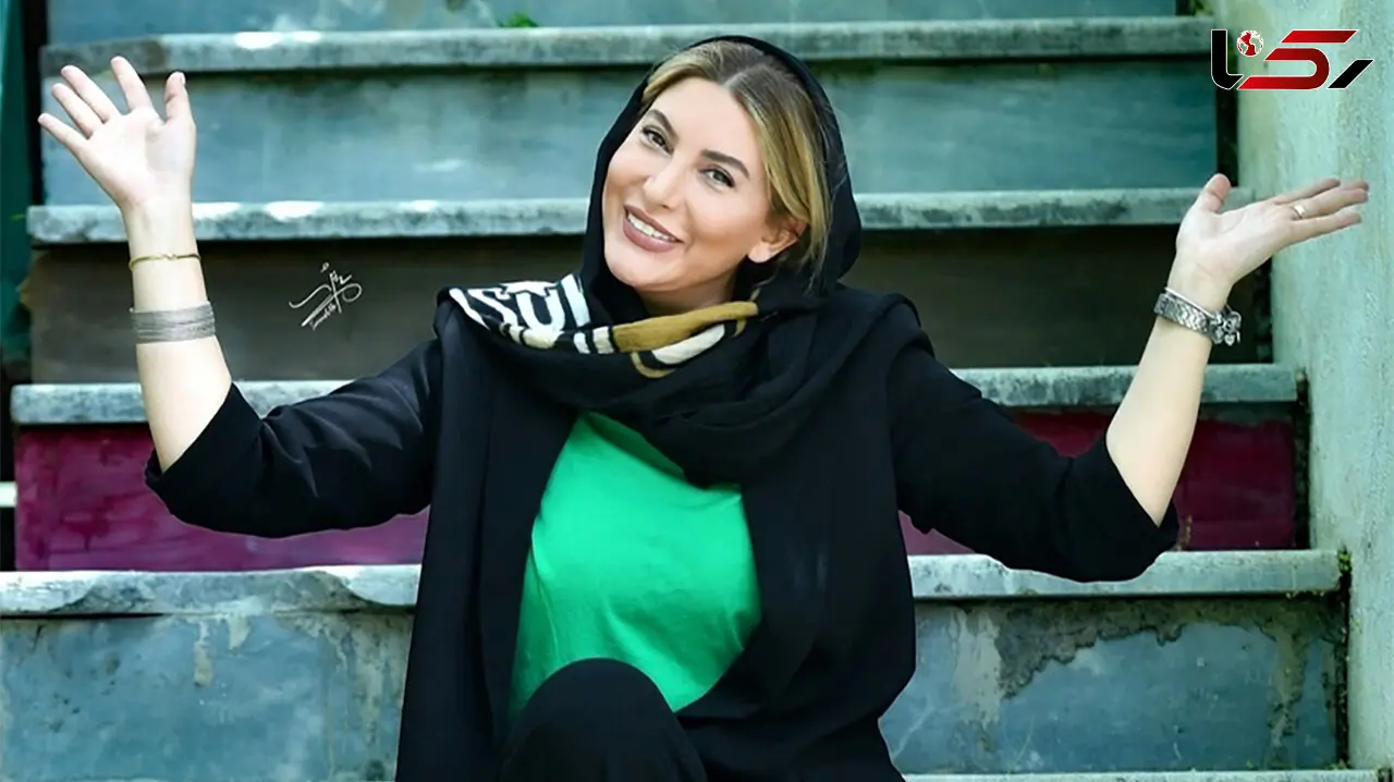 سفر در زمان/ عکس خانوادگی فریبا نادری در یک رستوران شیک؛ استیک و سیب زمینی انتخاب خانم بازیگر