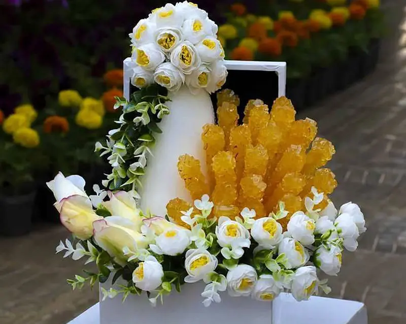 تزیین نبات برای شب یلدا