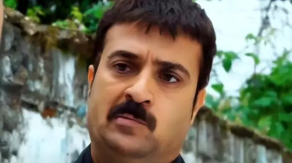 آواز باشکوه احمد مهرانفر در حضور شهاب حسینی و محسن تنابنده ! / صدای جذاب ارسطوی پایتخت را بشنوید !