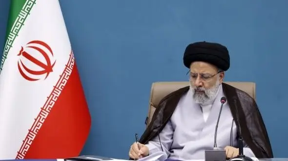 پیام تسلیت رئیس جمهور در پی درگذشت مرحوم حاج کاظم فرهاد 