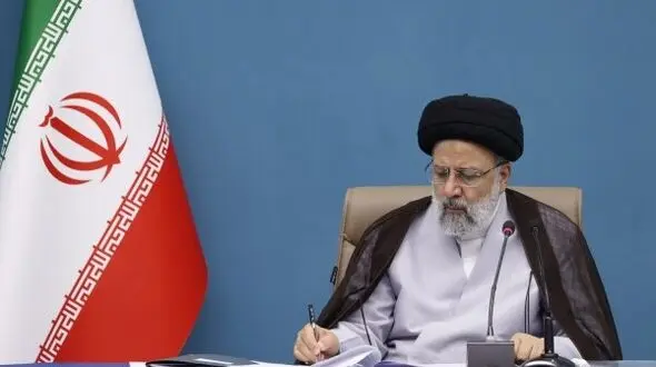 پیام تسلیت رئیس جمهور به آیت‌ الله وحید خراسانی