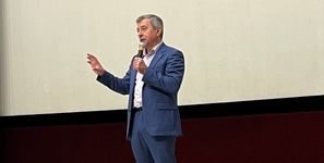 فضانورد روس به ایران آمد
