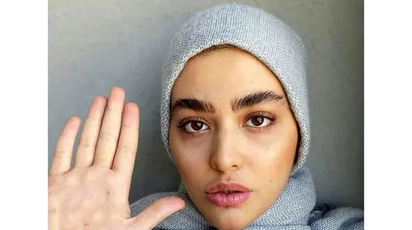 استوری عجیب خانم بازیگر برای تبلیغات