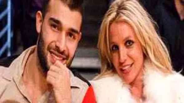 اعلام تاریخ عروسی سام اصغری و بریتنی اسپیرز ! / رونمایی از  لباس عروس میلیاردی !