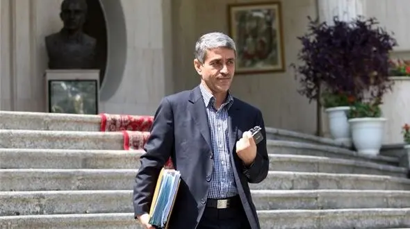 طیب نیا از دلیل نبودنش در کابینه گفت