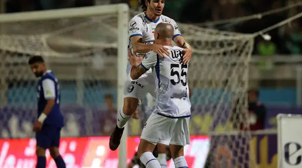 ماشاریپوف به بازی با آلومینیوم اراک می رسد / گوستاوو بلانکو مشکل جدی ندارد