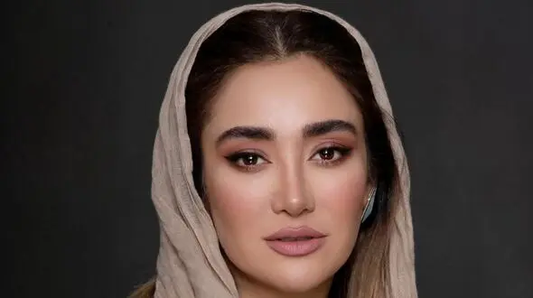 استایل کنسرتی بهاره افشاری با ترندی‌ترین لباس عید 1404