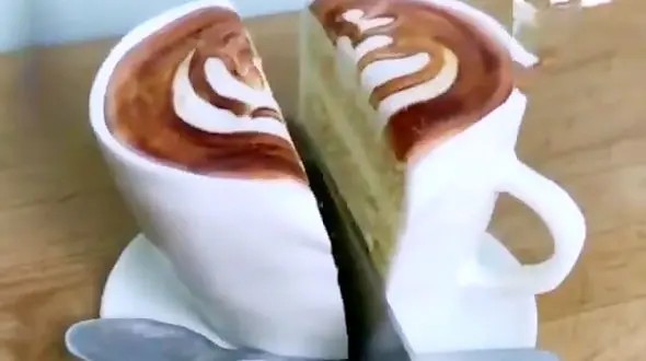 کیک های عجیب و غریب + فیلم 