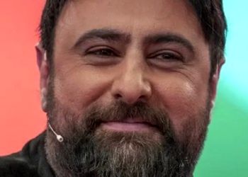 بیوگرافی محمد علیزاده خواننده‌ی مطرح پاپ کشورمان، همسر سارا منجزی پور+ عکس