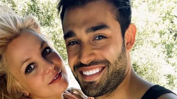 لباس های میلیاردی سلنا گومز و مدونا در عروسی سام اصغری و بریتنی !