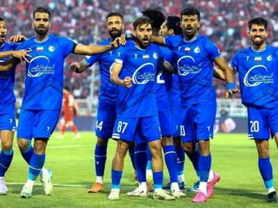 ساعت دقیق بازی استقلال و صعنت نفت در جام حذفی + ترکیب احتمالی استقلال برای رسیدن به فینال