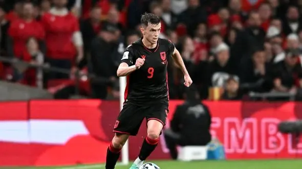 چرا آسانی از نیم فصل به استقلال می‌آید؟