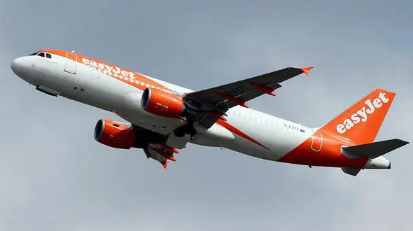 جنجال بر سر عبور دختر 7 ساله از گلوگاه امنیتی فرودگاه ژنو