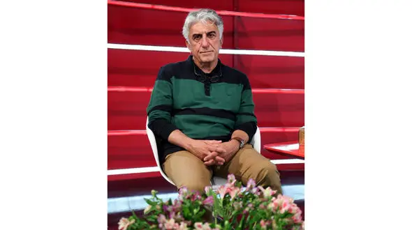 واکنش صریح رضا کیانیان به انتقاد مردم درباره حضورش در تبلیغات شهری + فیلم     