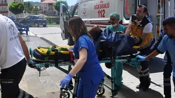 تب سلفی بلای جان یک پسر ۱۴ ساله شد
