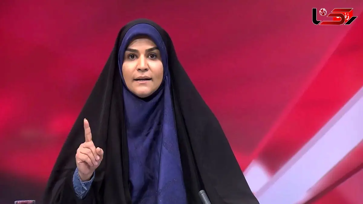 عکس ها / نگاهی به خانه ساده و شیک سحر امامی، مجریِ شیر زن ایرانی / از مبلمانی گرم و لوسترهای عهد بوقی تا پرده‌های حریر  و تابلو دیواریِ ... با پسرک بانمک چشم درشتش ...