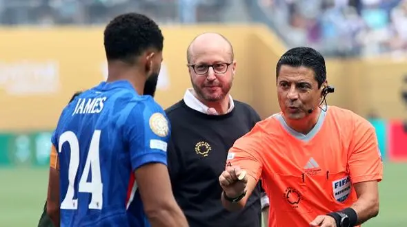 فیلم / علیرضا فغانی: من روستازاده بودم و در جنوب شهر تهران بزرگ شدم اما...+فیلم