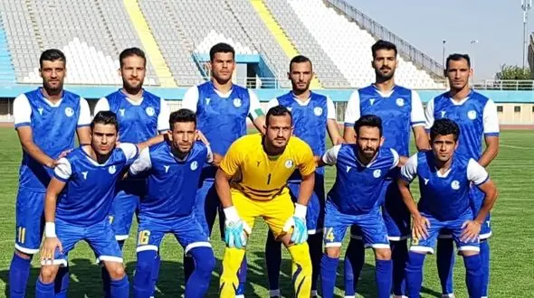 با استعفا موافقت نشد