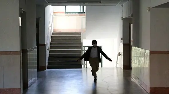  دانش آموزان دبیرستانی از فردا به مدرسه می روند