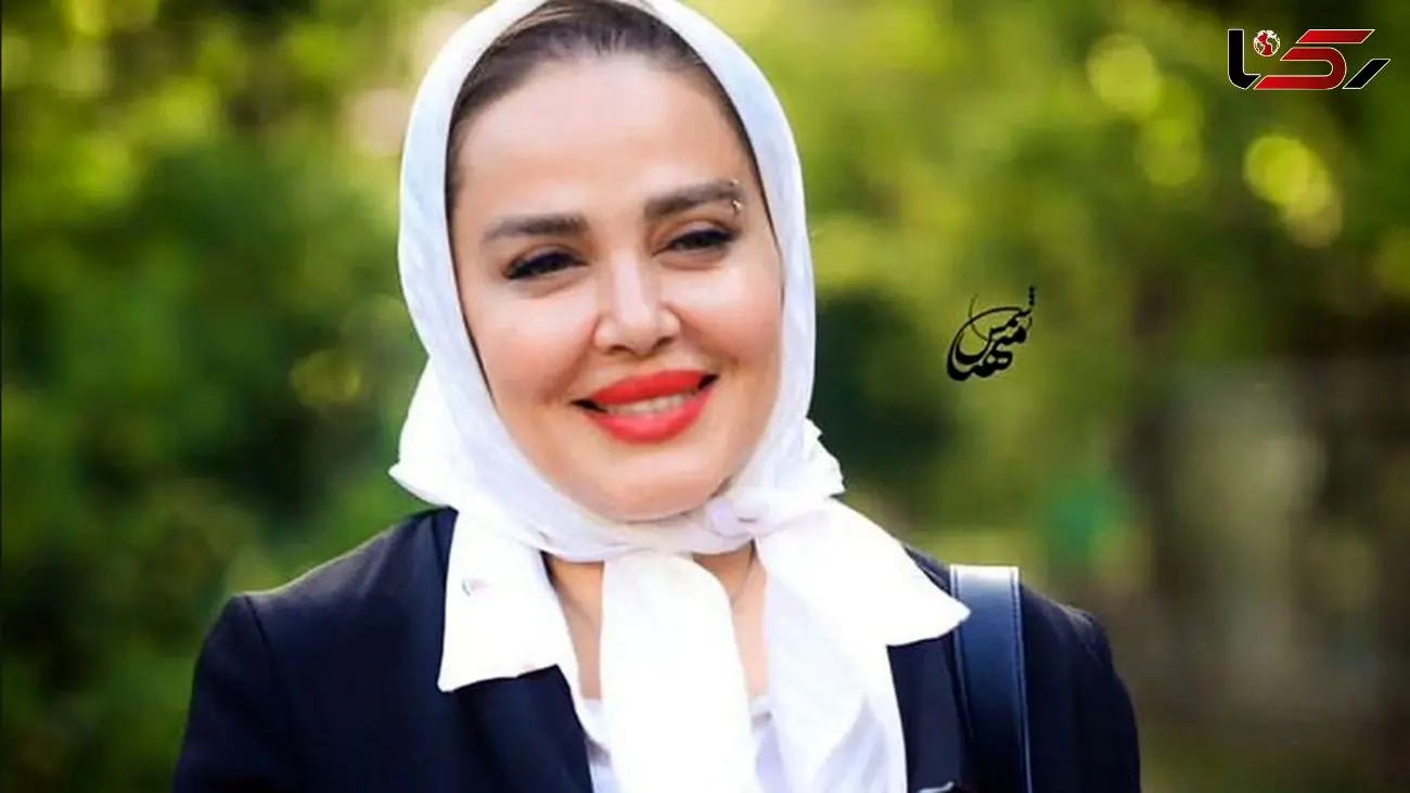 فیلم تنیس بازی  بهاره رهنما با لباس چسبان پلنگی ! / غم مردم کجا و سرگرمی سلبریتی ها کجا !