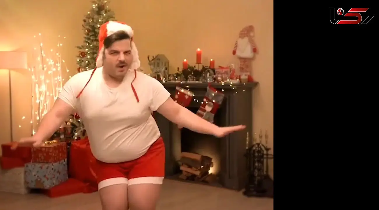 فیلم رقص جلف سام درخشانی  با شلوارک کوتاه به مناسبت کریسمس !  /  خودش نباید منتشر می کرد !