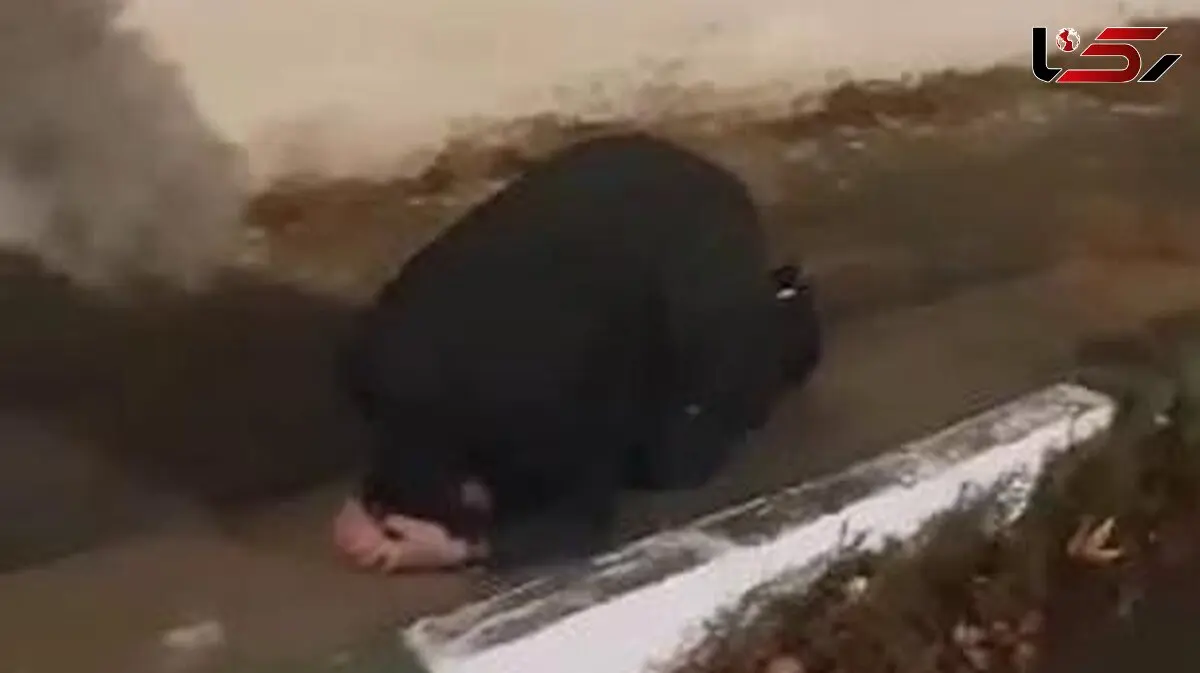 فیلم/ گریه های تلخ پژمان جمشیدی در محوطه زندان از سر ناچاری/ خدا اعتبار هیچ بنی بشری رو زمین نزنه