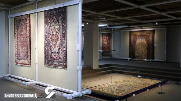 موزه فرش ایران