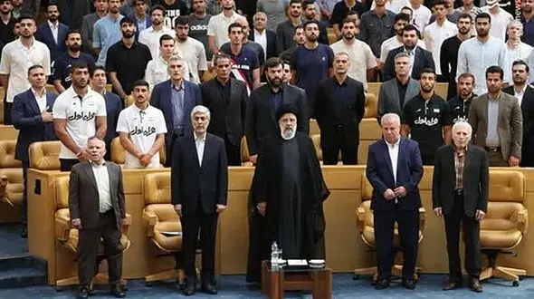 قهرمانان هیچ دغدغه ای جز میدان وقهرمان شدن نداشته باشند/ ورزش حرفه ای و ورزش بانوان بسیار اهمیت دارد