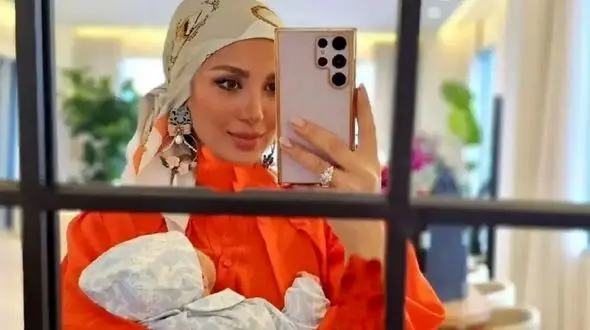 مینا مختاری با این عکس استایل جذابش را به رخ کشید