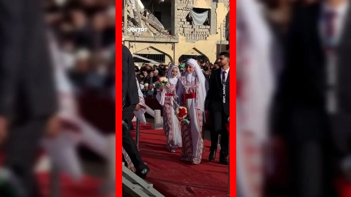 فیلم جشن ازدواج ده‌ها زوج در خان یونس غزه