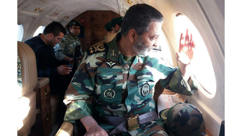 رکنا: بازدید فرمانده ارتش از مناطق زلزله زدهخ استان کرمانشاه