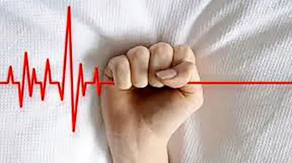 خودکشی یک زن در ایستگاه مترو + عکس