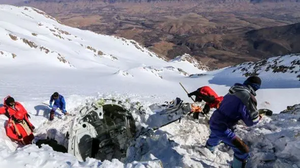 پشت پرده سقوط پرواز یاسوج چیست؟ / سردگمی 5 ساله خانواده 66 جانباخته پرواز 