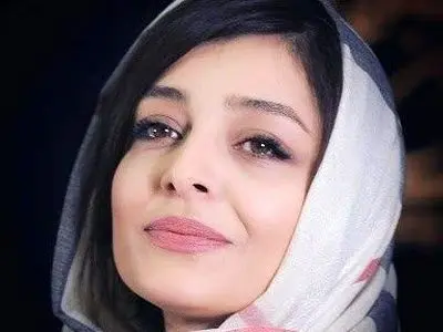 نگاهی به انگشترهای شیک و لوکس ساره بیات بازیگر با کلاس ایرانی +عکس/ لوکس ، اعیانی ، باکلاس