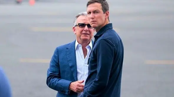 
نابلدی ویتکاف و کوشنر کار دست آمریکا داد/ عراقچی: مذاکرات پیچیده هسته‌ای را مانند یک معامله املاک و مستغلات تلقی کردند 